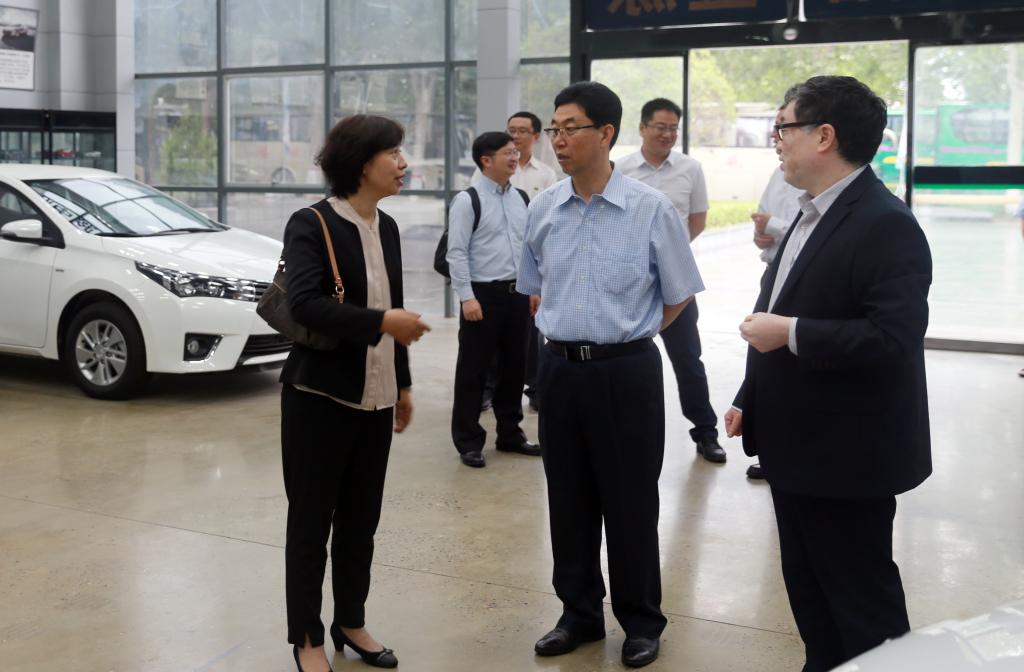 葛维威副司长考察汽车工程与服务技术训练中心